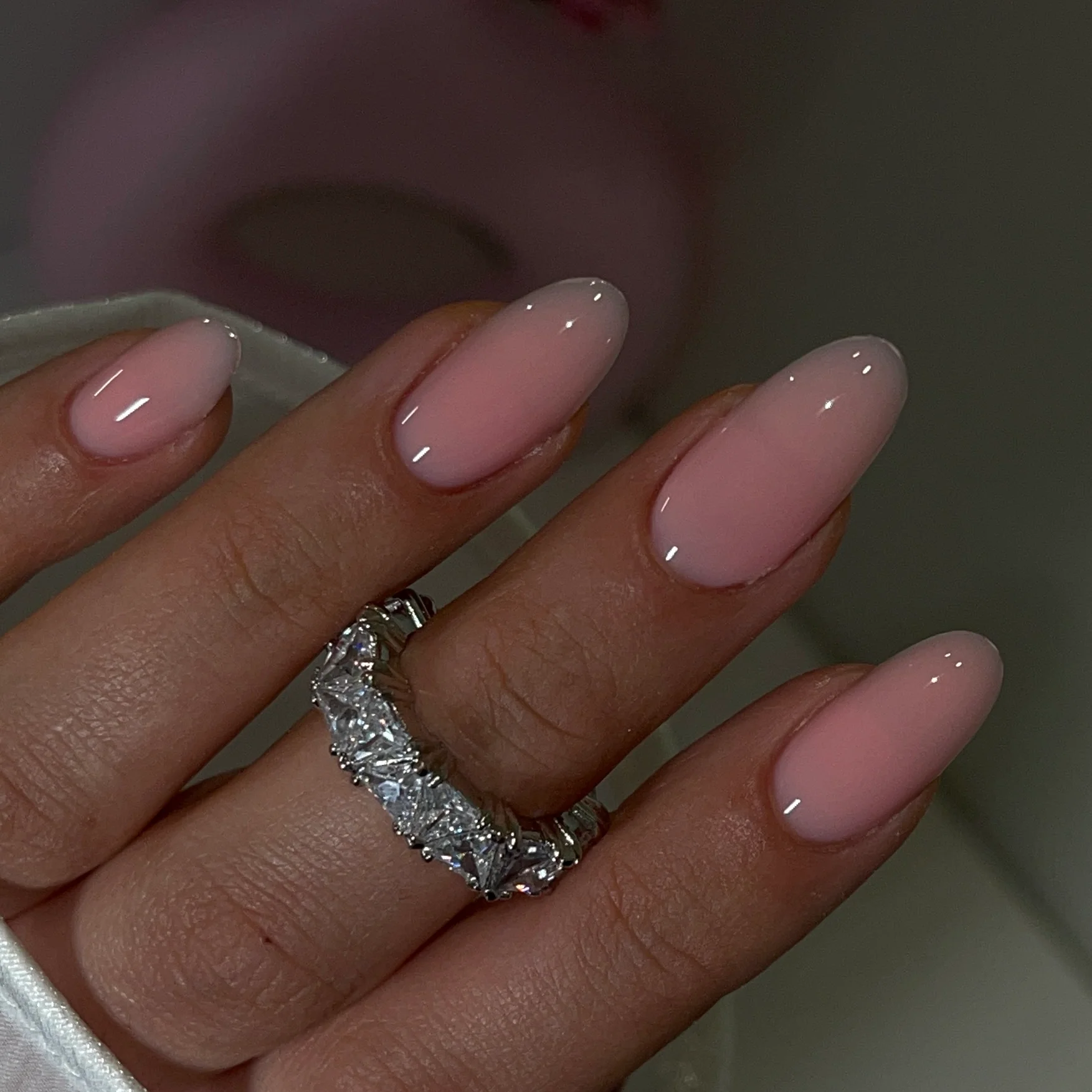 005 Delicate - Image 4