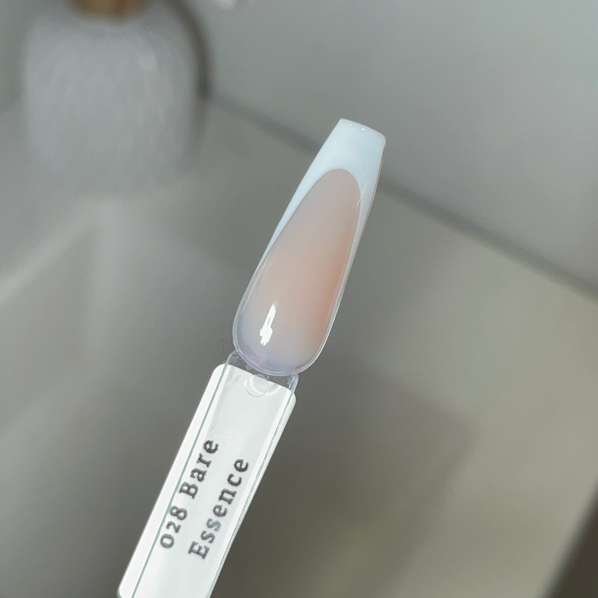 028 Bare Essence - Image 3